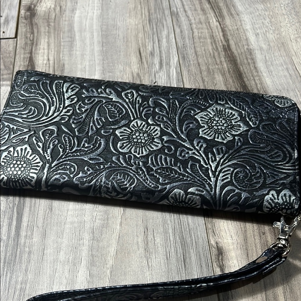 STS Ranchwear Black Silver Floral Wristlet
